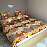 Jozsef House Апартаменты