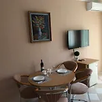 Jozsef House Апартаменты