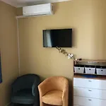 Jozsef House Апартаменты