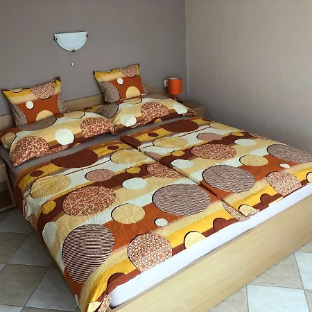 Jozsef House Apartment
