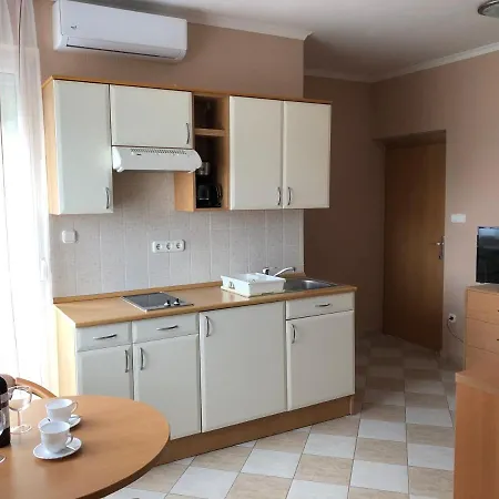 Apartment Jozsef House