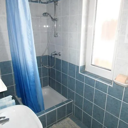 Apartment Jozsef House *
